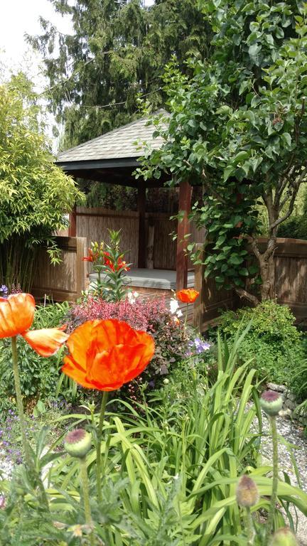 Nestledown B&B Halfmoon Bay Exterior foto